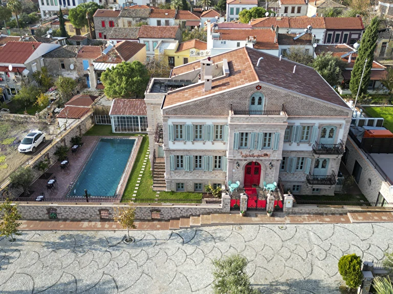 Naz Su Cunda Balıkesir Ayvalık Cunda Adası