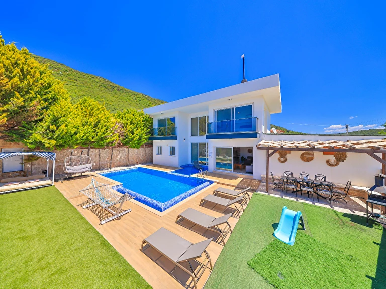 Nergiz Villas Antalya Kaş Çukurbağ Mahallesi