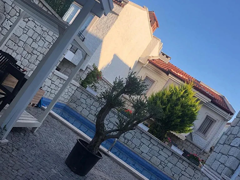 Neva Hotel Alaçatı İzmir Çeşme Alaçatı