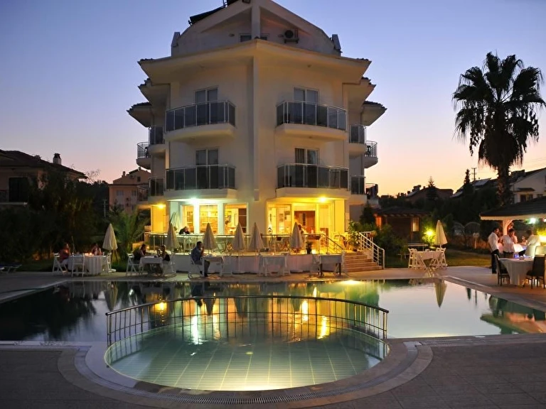 Nevada Hotel & Spa Muğla Fethiye Çalış