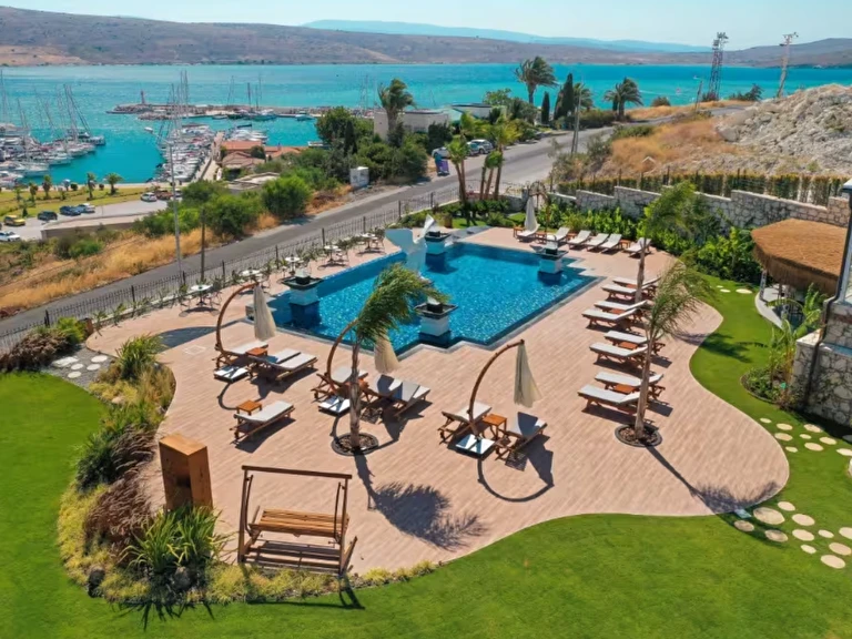 Noa Port Alaçatı İzmir Çeşme Alaçatı