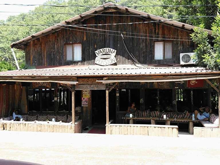Olympos Varuna Pansiyon Antalya Kumluca Olimpos