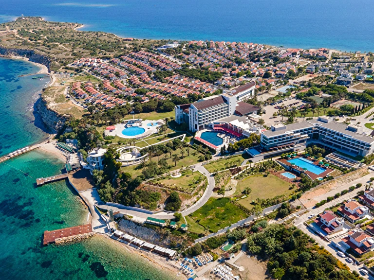 Onlive Hotel İzmir Çeşme Cumhuriyet Mah.