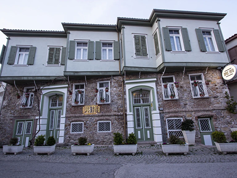 Opus 1910 Otel Balıkesir Ayvalık Fethiye Mahallesi