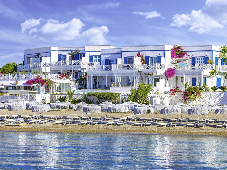 Otel Mavi Beyaz Palamutbükü Muğla Datça Palamutbükü