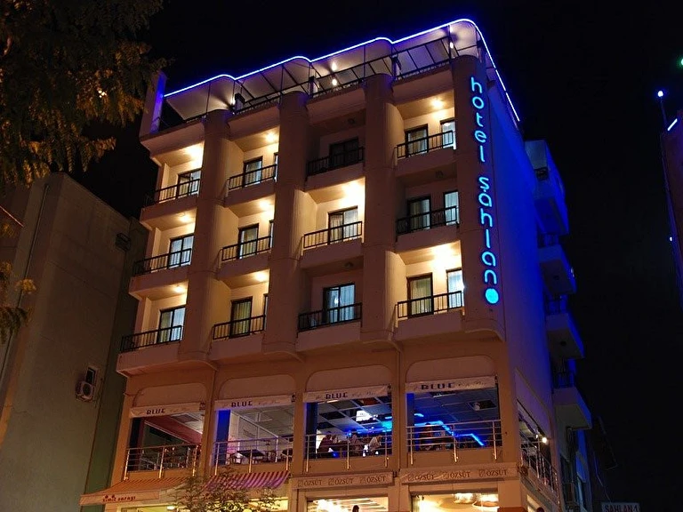 Otel Şahlan Uşak Uşak Merkez Fevzi Çakmak Mah.