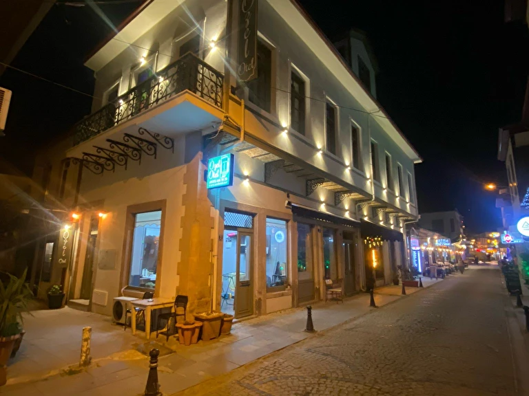 Özel Otel Balıkesir Ayvalık Fevzipaşa- Vehbibey Mahallesi