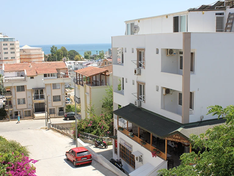 Özge Pansiyon Aydın Didim Çamlık Mahallesi