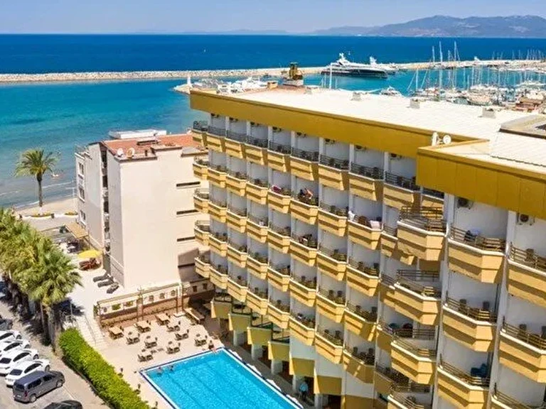 Palm Hotel Kuşadası Aydın Kuşadası Kuşadası Merkez