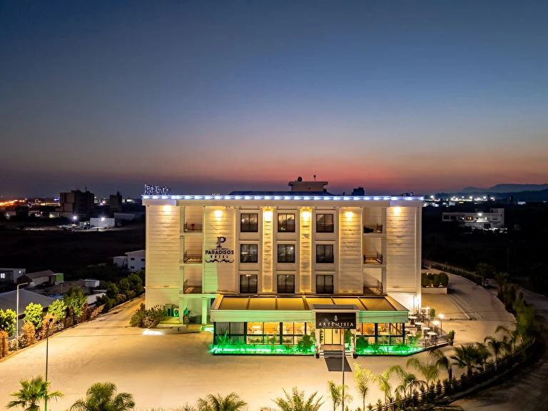 Paradisos Hotel Lefkoşa