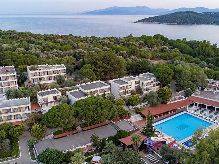 Pigale Beach Resort Aydın Kuşadası Bayraklıdede