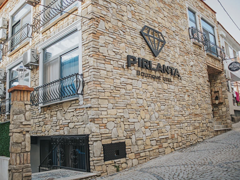 Pırlanta Otel Çeşme İzmir Çeşme Çeşme Merkez