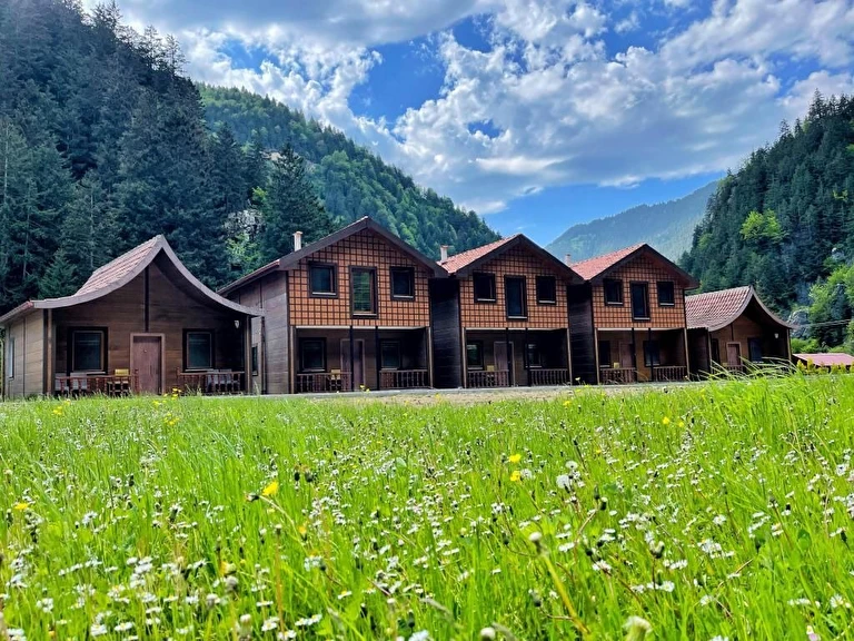 Raha Villa Bungalow Trabzon Çaykara Uzungöl