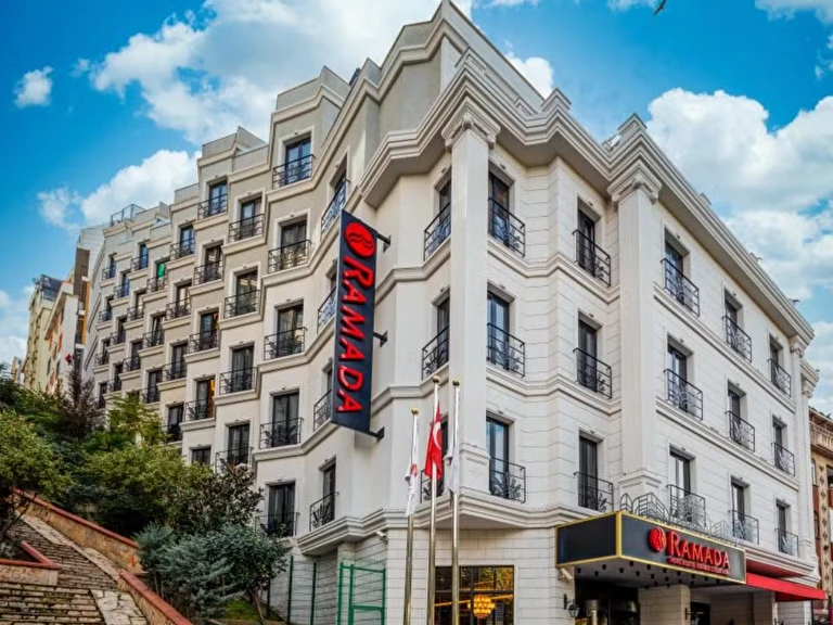 Ramada by Wyndham Istanbul Golden Horn İstanbul Beyoğlu Sütlüce