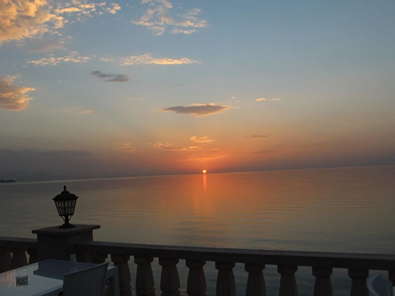 Ramada by Wyndham Van Van Van Edremit Yeni Mahalle