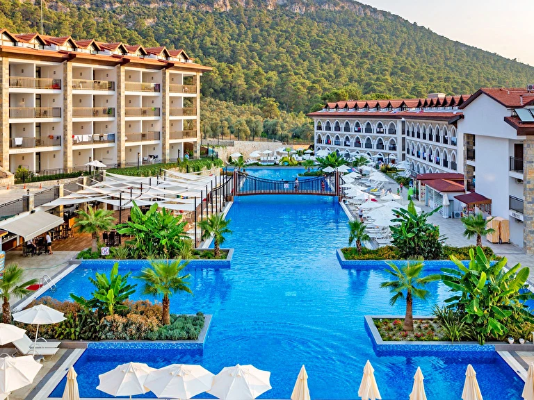 Ramada Resort By Wyndham Akbük Aydın Didim Akbük