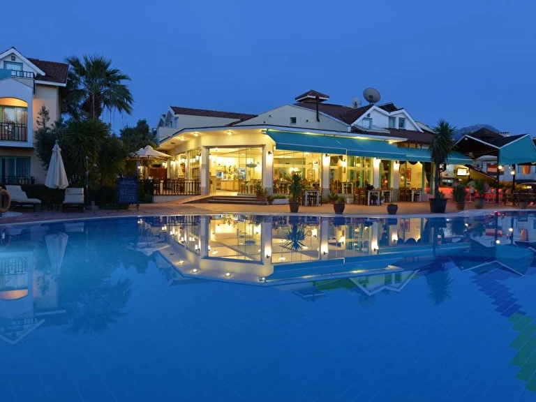 Rebin Beach Hotel Muğla Fethiye Foça Mah