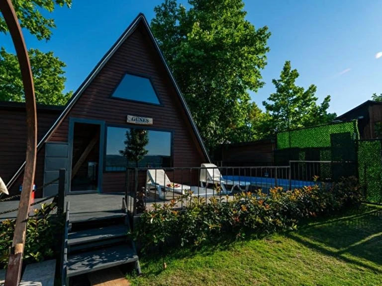 Regulus Sapanca Sakarya Sapanca Kurtköy Yavuz Selim Mahallesi