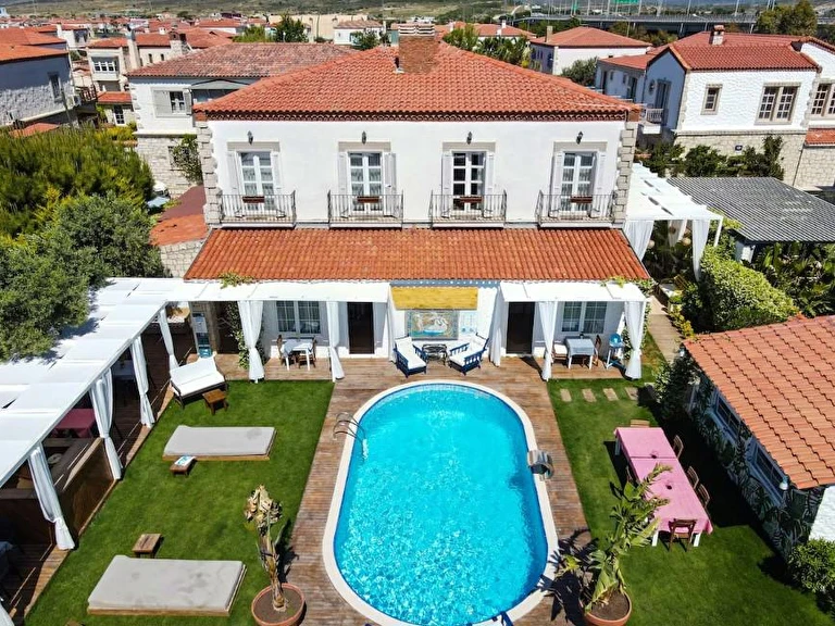 Rikas Alaçatı İzmir Çeşme Alaçatı