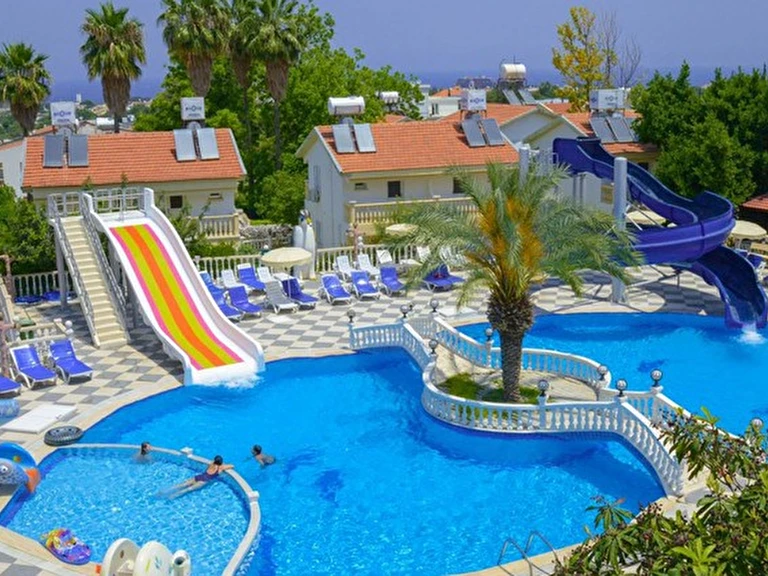 Riverside Garden Resort Girne