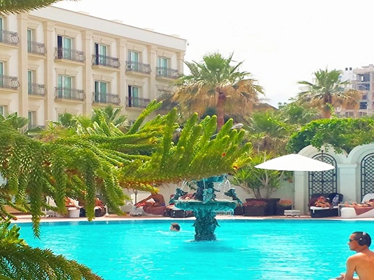 Rocks Hotel Casino Girne