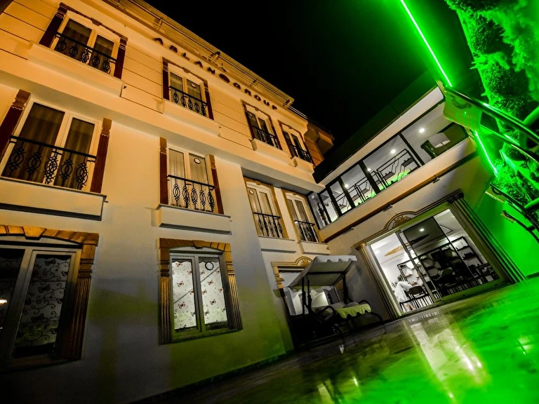 Rosa Therapy Hotel Isparta Isparta Merkez Modern Evler