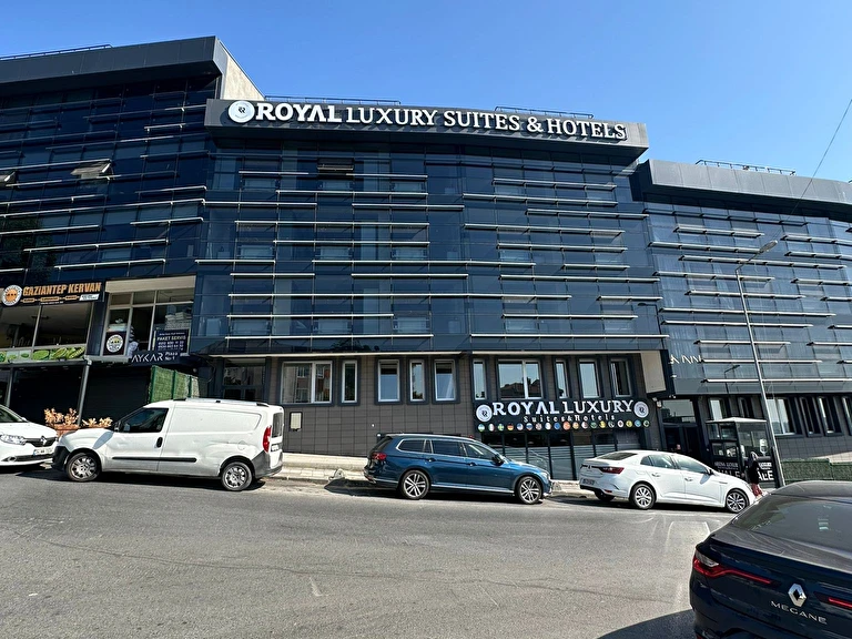 The Royal Luxury Hotel İstanbul Küçükçekmece Tevfikbey Mahallesi