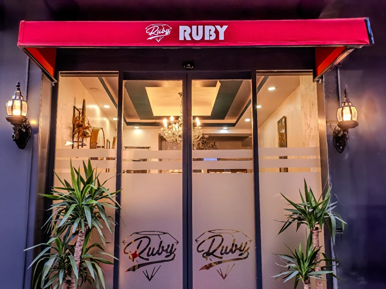 Ruby Suit İstanbul Beşiktaş Çarşı