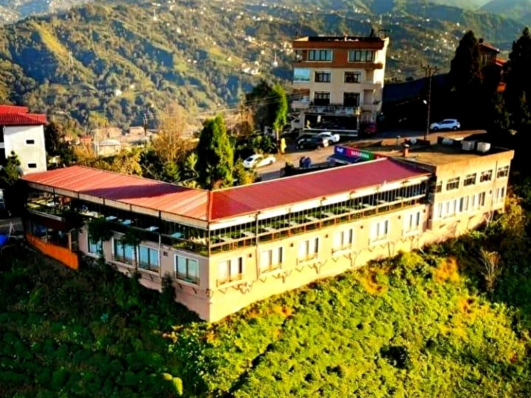 Savarona Otel Rize Rize Merkez Dağsu Mahallesi