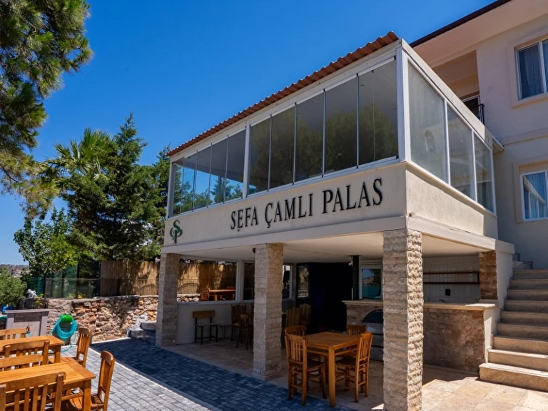Sefa Çamlı Palas Balıkesir Ayvalık Çamlık