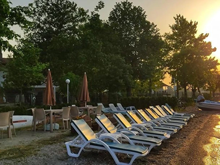 Şenler Butik Otel Sakarya Sapanca Göl Mahallesi