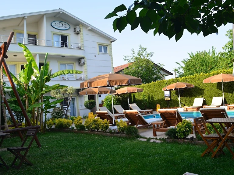 Şenler Butik Otel Sakarya Sapanca Göl Mahallesi