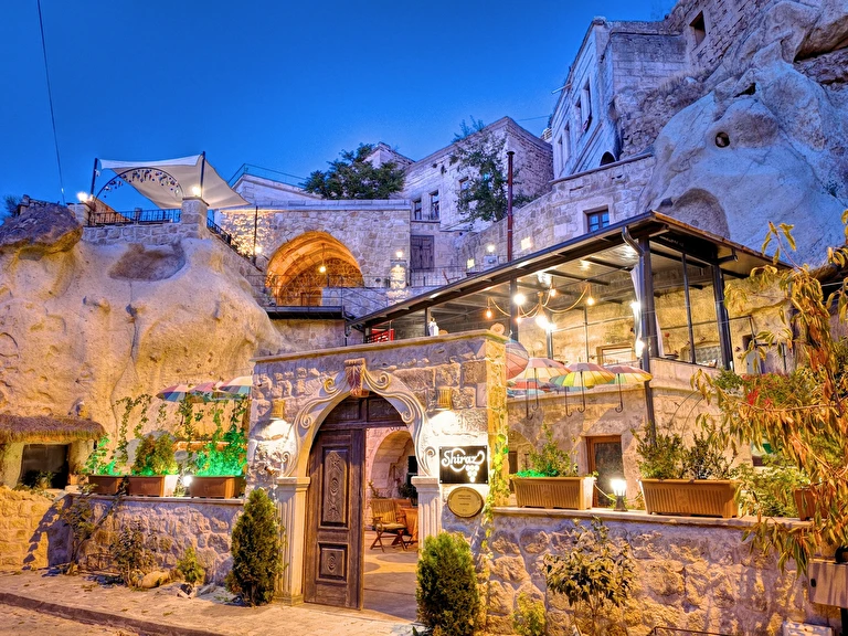 Shiraz Cave Cappadocia Nevşehir Kapadokya Ürgüp
