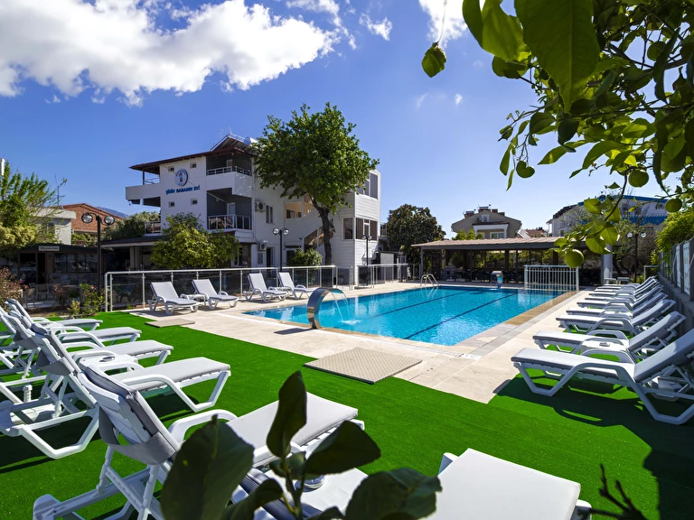 Şirin Baba Otel Muğla Fethiye Çalış