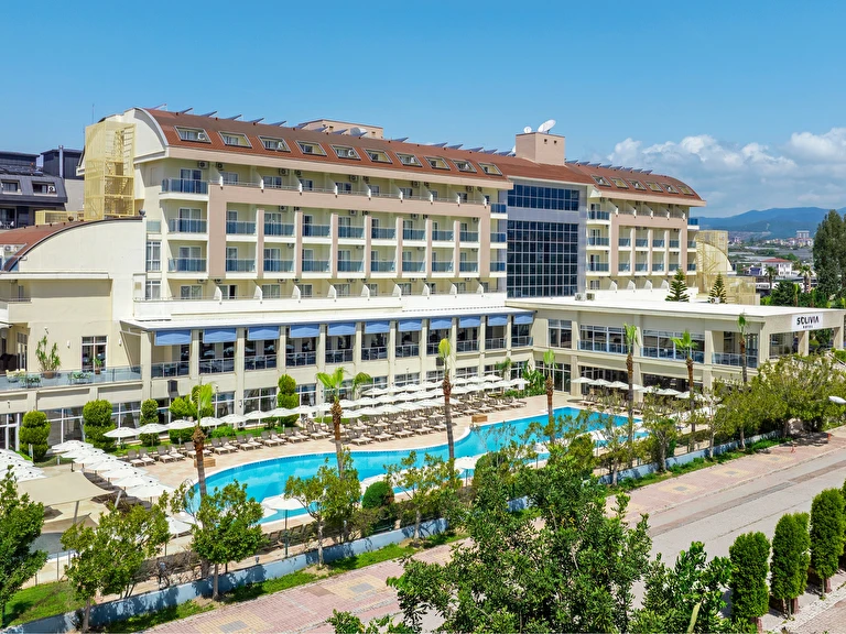 Solivia Hotel (Ex. Titan Select Hotel) Antalya Alanya Konaklı