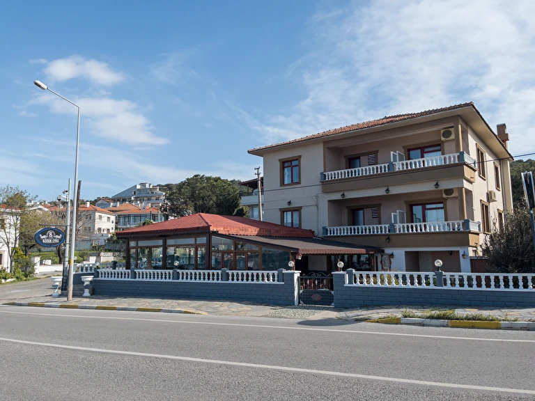 Sözer Otel Balıkesir Ayvalık Çamlık