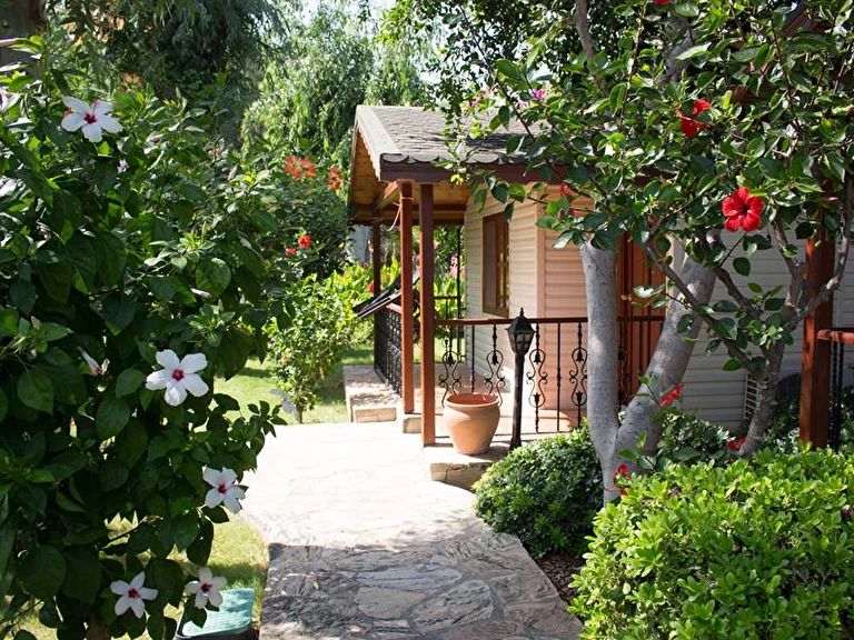 Surf Tatil Köyü Muğla Datça Adaburnu Mevkii