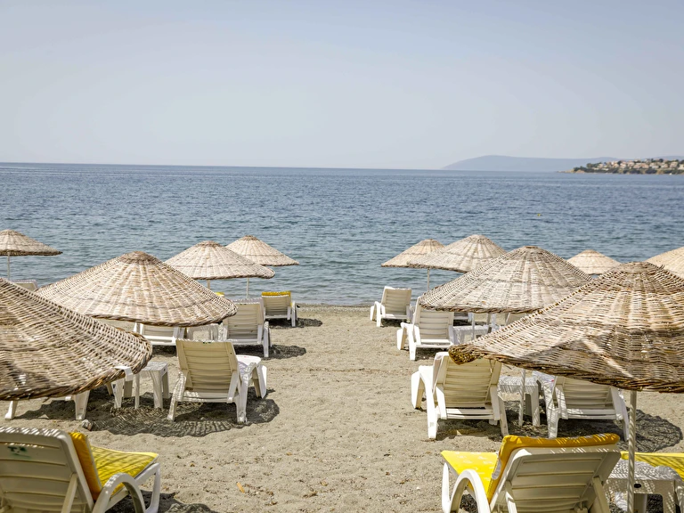 Teos Ormancı Tatil Köyü İzmir Seferihisar Akarca