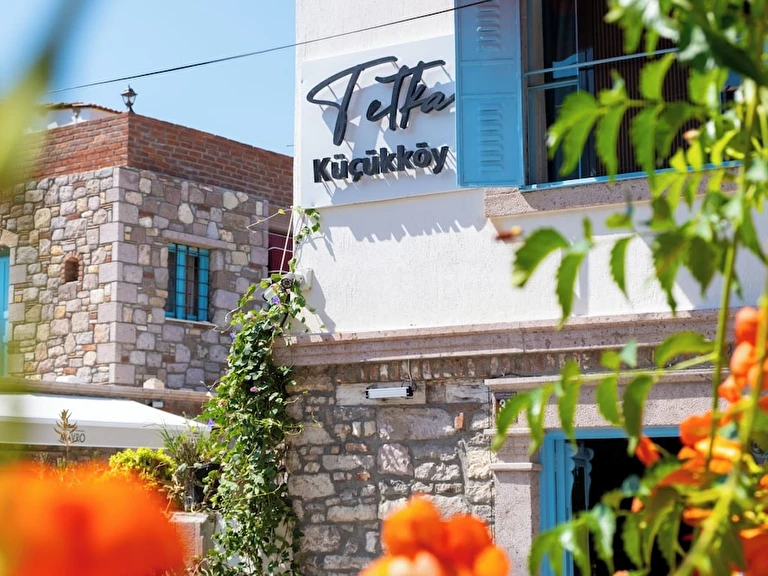 Tetka KonukEvi Balıkesir Ayvalık Küçükköy Mahallesi
