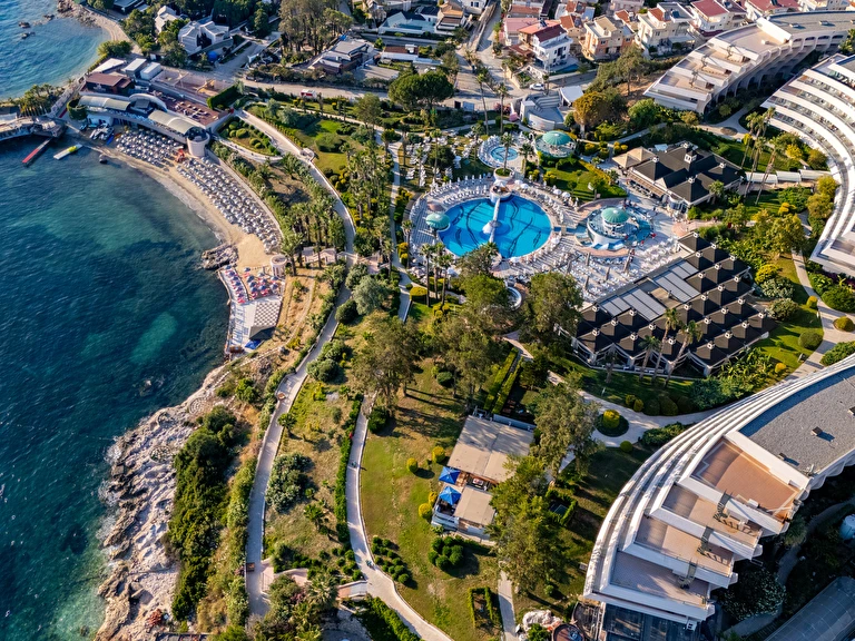 The Grand Blue Sky International Aydın Kuşadası Kadınlar Denizi