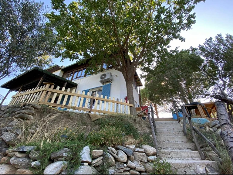 The Lion Inn Balıkesir Edremit Kızılkeçili Mahallesi