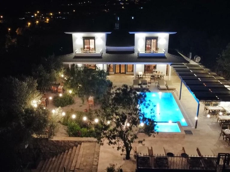 Tulu Datça Muğla Datça Yaka Caddesi