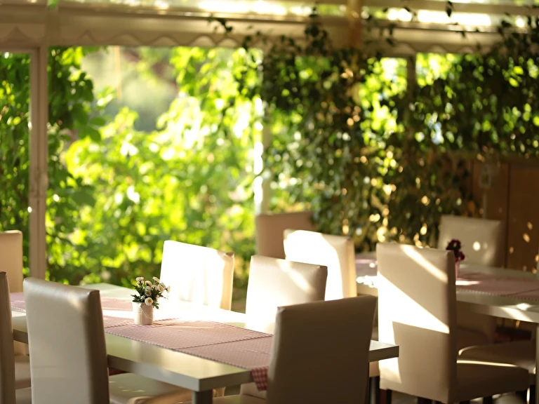 Tunç Otel Balıkesir Ayvalık Çamlık