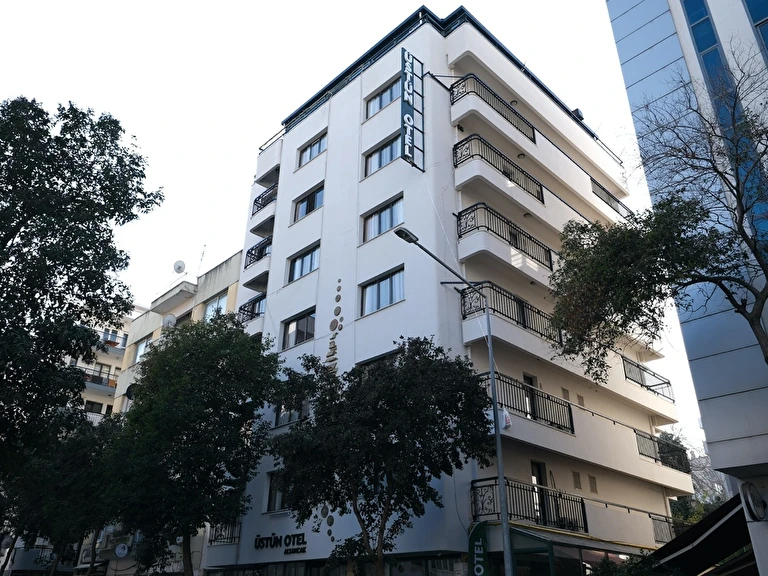 Üstün Otel Alsancak İzmir Konak Alsancak