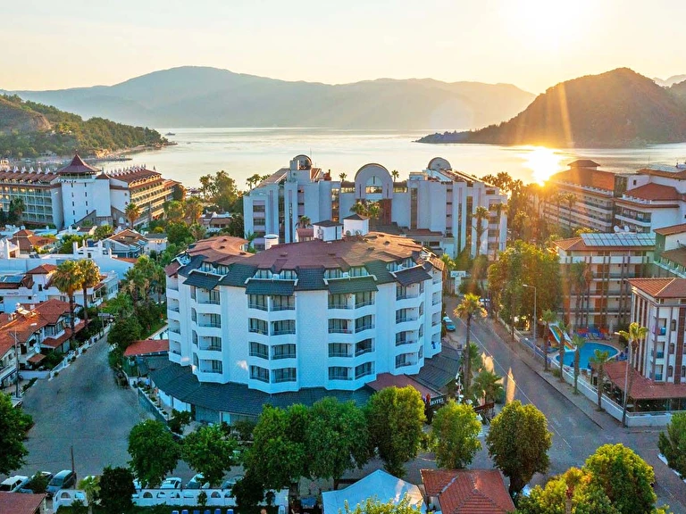 Verde Hotel İçmeler (+16) Muğla Marmaris Marmaris İçmeler