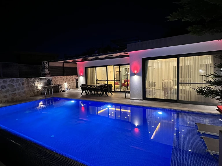 Villa Lantana Antalya Kalkan Üzümlü