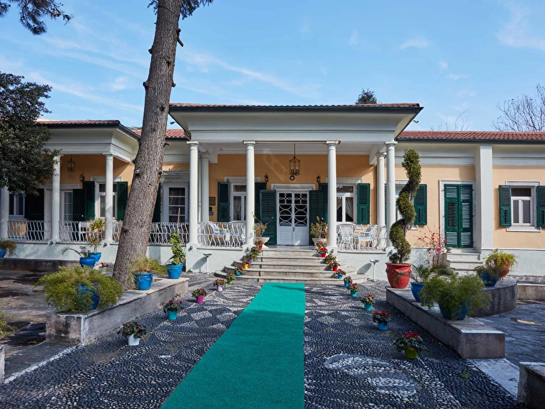 Villa Levante Otel İzmir Bornova Erzene Mahallesi