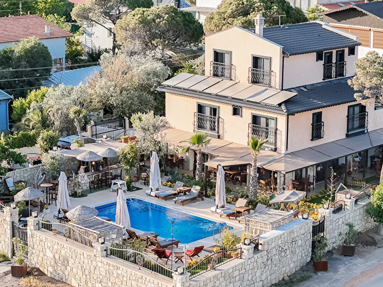 VillaSeferis (Ex. Ülkü Sultan Palas) İzmir Seferihisar Akarca