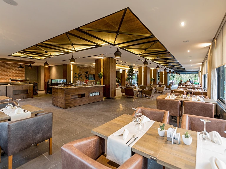 Vista Hotel Mersin Mezitli Akdeniz Mahallesi