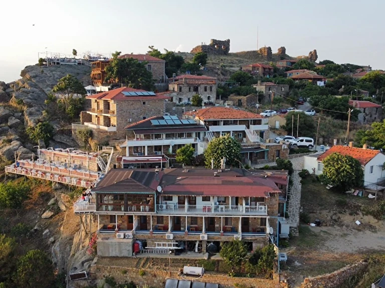 Yakamoz Otel Gökçeada Çanakkale Gökçeada Bademli Köyü